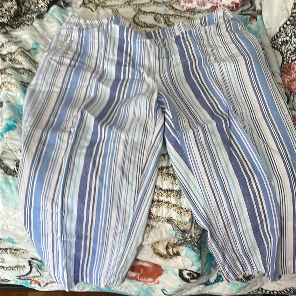 Striped Blue and White Women’s Capris
